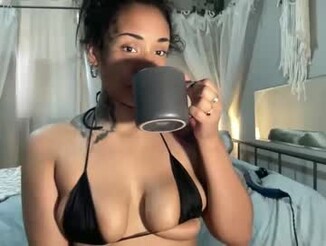 Jenni_cash