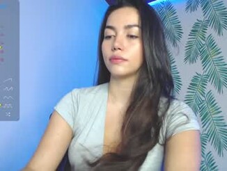 Emma_aaa