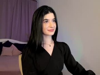 Laura_coy