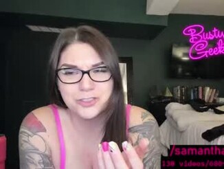 Busty_geek48