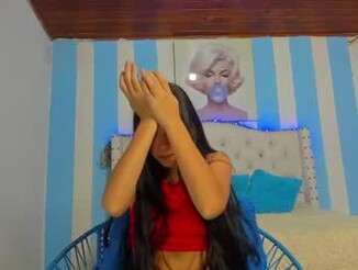 Sexylaurita4u