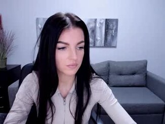 Angelina_clark