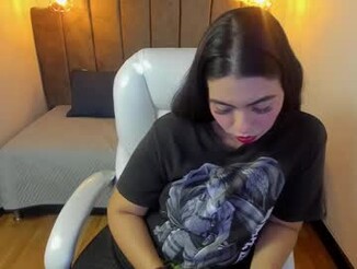 Wendolyn_orange69_