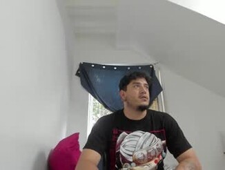 Roxyandaron2