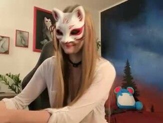 Scarletkitsunya