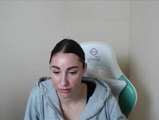 Cammila_horn