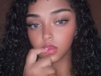 Tina_curly