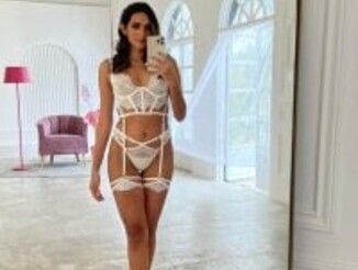 Honeyhot69__