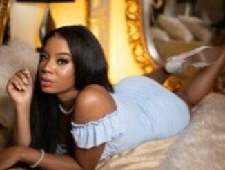 Loana_vegas
