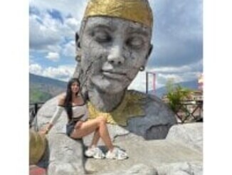 Sophiia_Castro