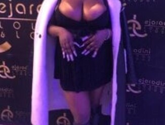 AmazingDarkDoll