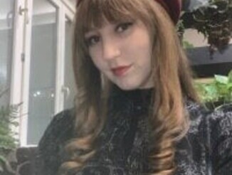 MaroonMoon_