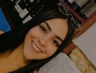Smiling__girl2