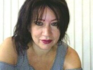 Lucretia_Goldi_