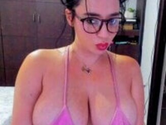 Hugetits90xxx