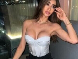Scarlett_grand