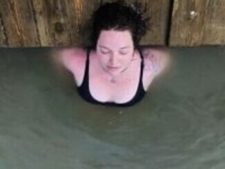 Amelia_Kiss_