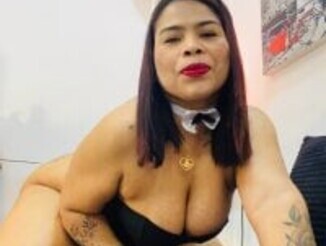 Roselyn_caprice