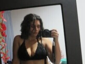 Layla_Latina