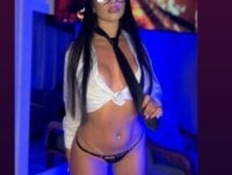 Mia_2406_