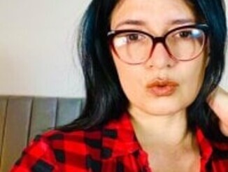 Adriana71