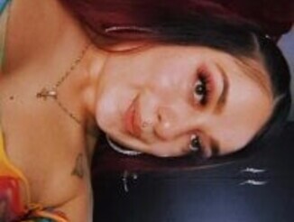 Evelyn_pink1