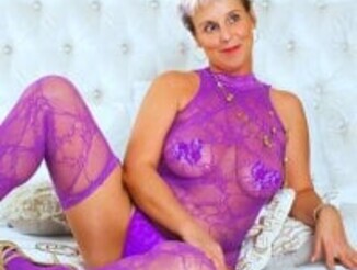 MilfyMommyXX