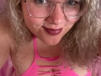 CurvyAnonymousGirl89