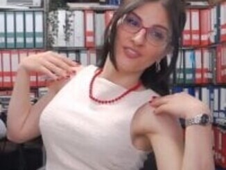 Classyladyrellax