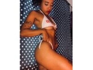 Kelly_thomson