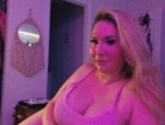 TheCougarNextDoor