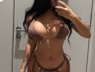 Monica17