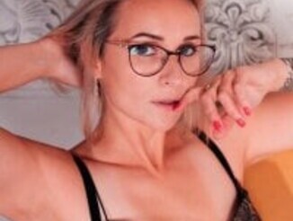 Karinella_x