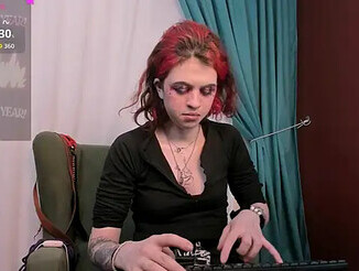 NoelleGothicShadow