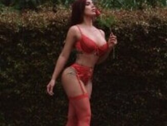 Lara_beker