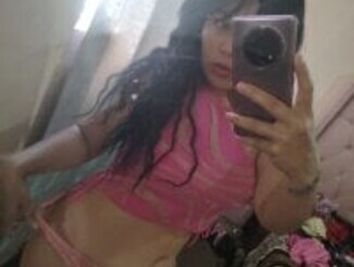 KellyPerlaxxx