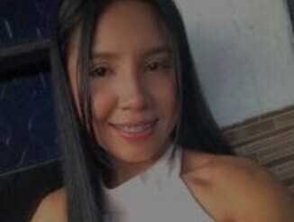 Lauren_smiles