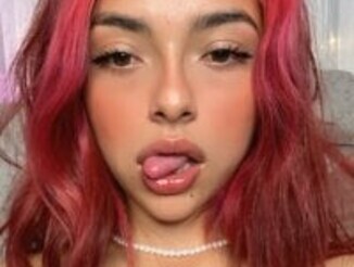 Yovng___Lau