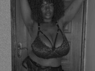 Bustytemptress1