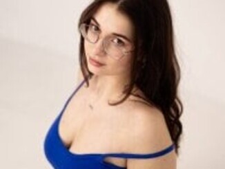 Angelik5371