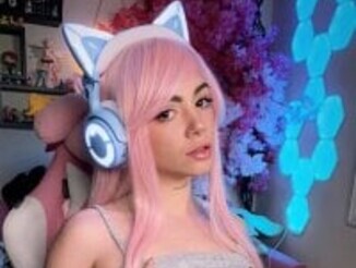 Ninapoledance