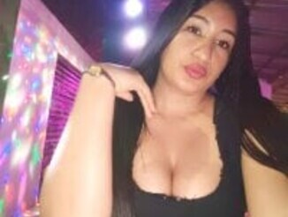 Mia_Miller001