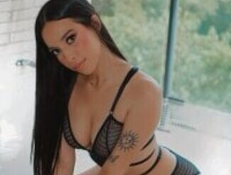 Miaa_Starr
