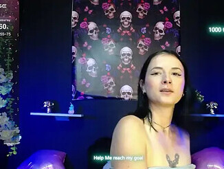 Emma_sweet_hot