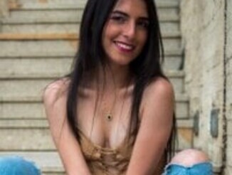 MiaVelasquez01