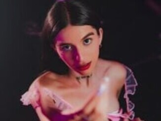 April_jones05