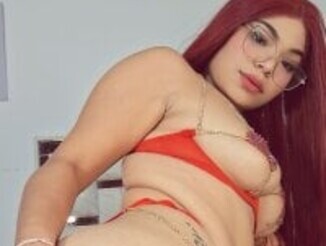 KimHott_