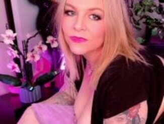 Realblondejj