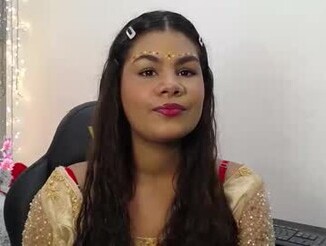 Yaazhini457034