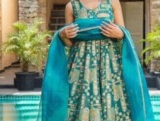 Ayesha_Khan1
